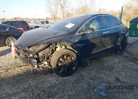 2020 Tesla Model X Long Range Dual Motor All-Wheel Drive/Long Range Plus Dual Motor All-Wheel Drive из США, поврежденный, VIN 5YJXCBE28LF301634